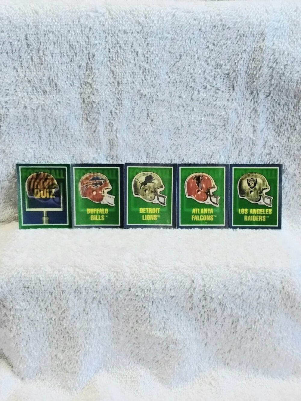 2/$25 Mint Set of 5 1989 Score Supplemental Set NFL Mini Holo Trivia Cards!!